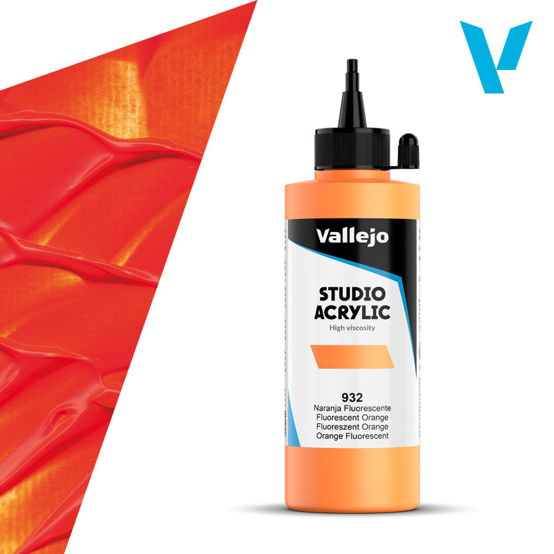 Vallejo ACRYLIC STUDIO FLUO 932:200ML. FLUORESCENT ORANGE - Al Masam Stationery LLC