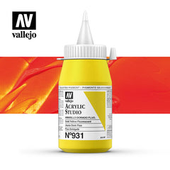 Vallejo Acrylic Studio Fluo 931-500ml. Fluorescent Gold Yellow