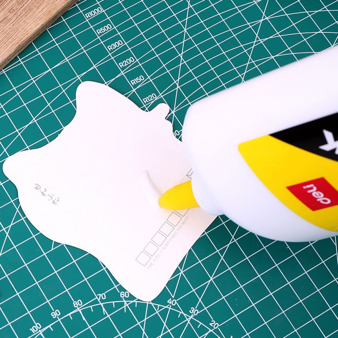 Deli White Glue 500ml - Al Masam Stationery LLC