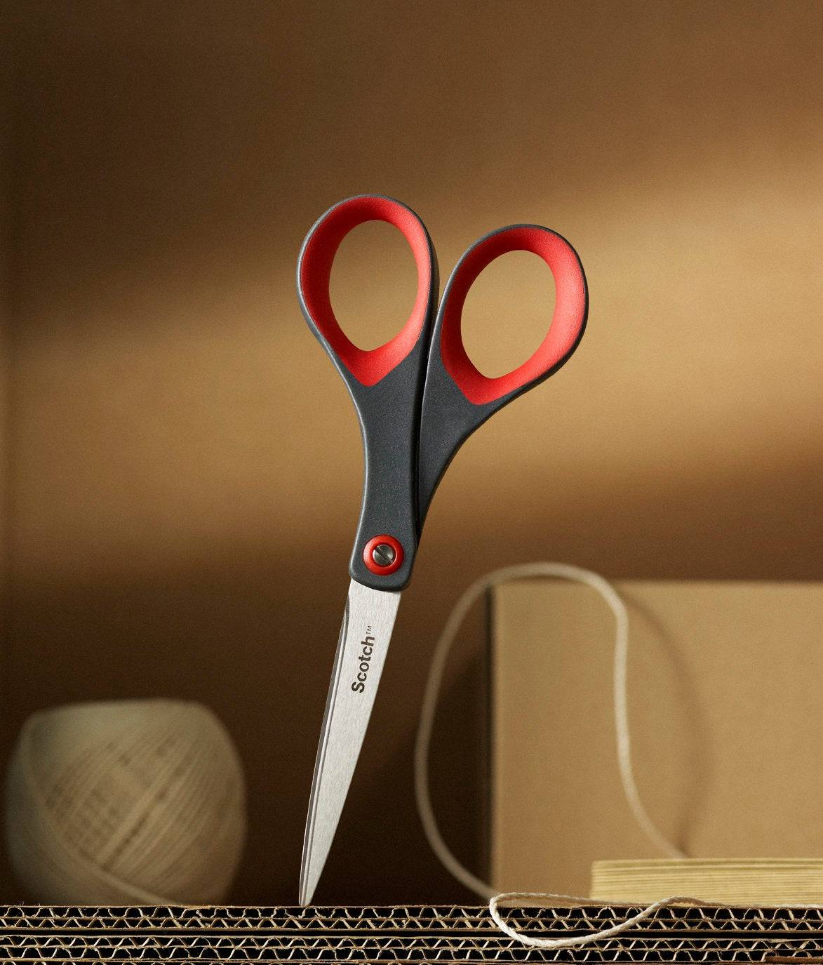 Scotch Precision Scissors 1447. Stainless steel blade, 7 in (18cm) - Al Masam Stationery LLC