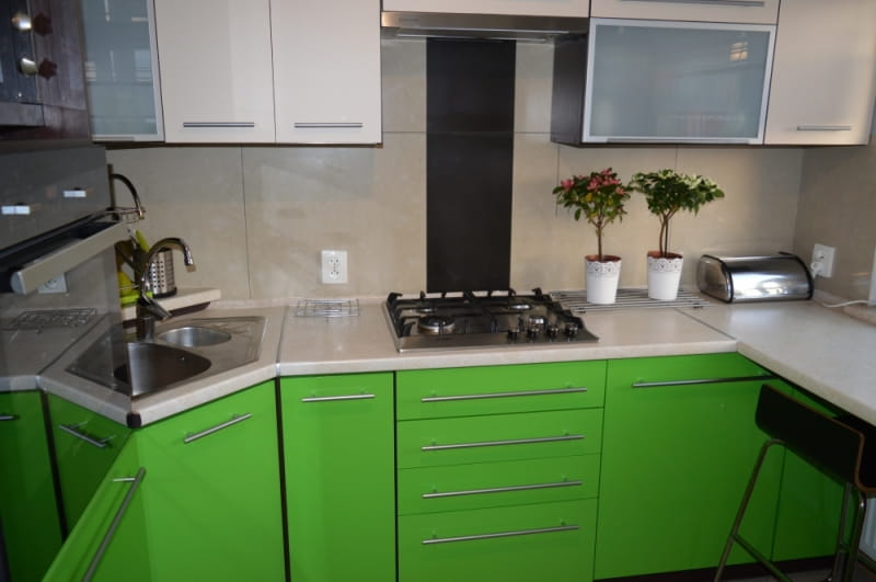 DC Fix 200-2423 Plain Gloss 45cmx15m Dark Green - Al Masam Stationery LLC