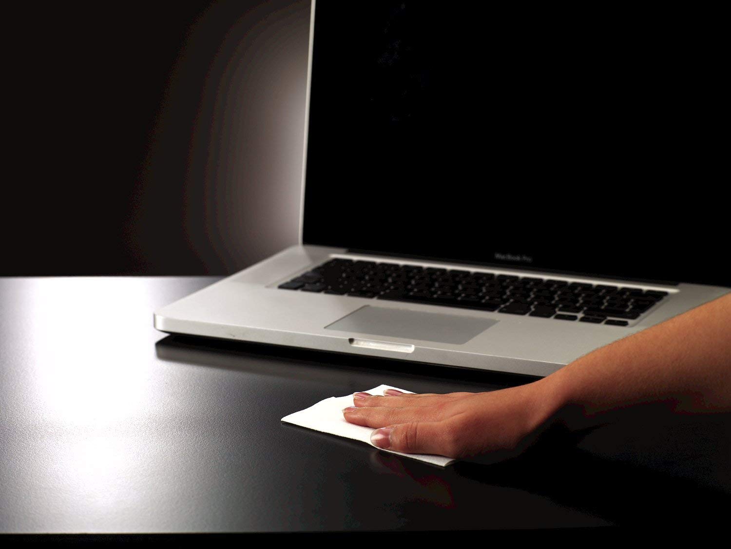 Fellowe' S Surface Cleaner Wipes Tub - 100 Wipes - Al Masam Stationery LLC