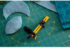 Olfa Rotary Compass Cutter Fabric Dia4-22cm