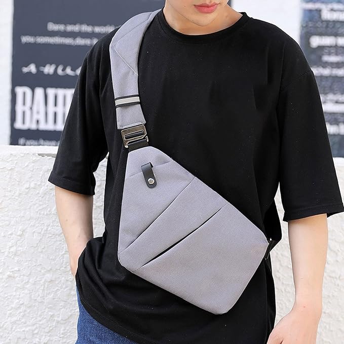 Shoulder Bag 22 × 30 cm for Everyday Essentials