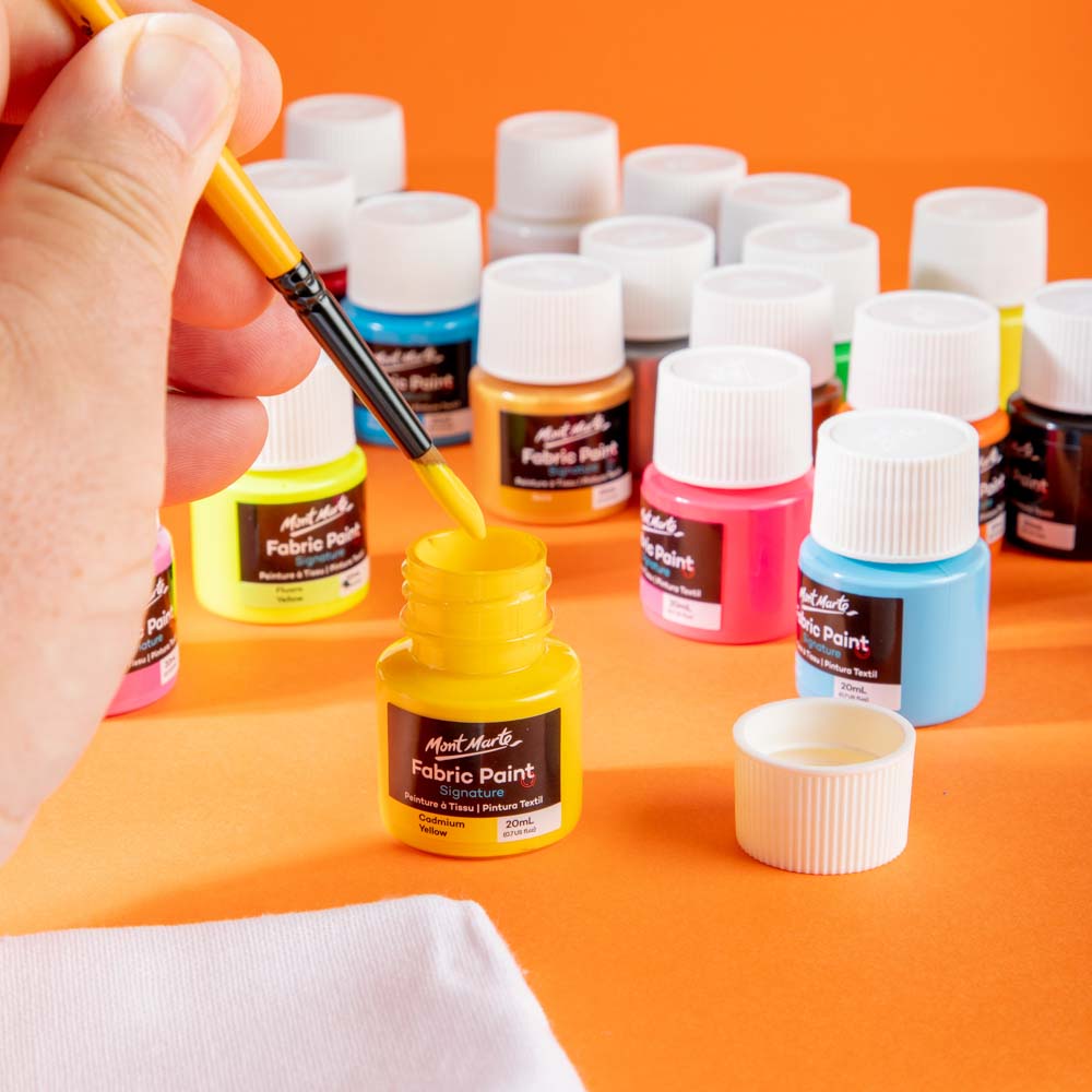 Fabric Paint Signature 20pc x 20ml (0.7oz)