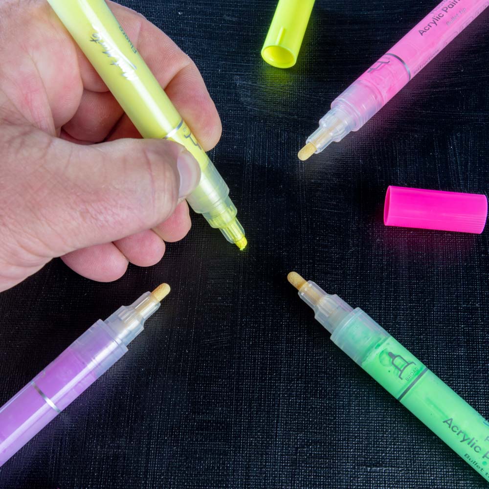 Mont Marte Fluoro Acrylic Paint Pens Broad Tip 6pc for Posters, Signs & Craft Art