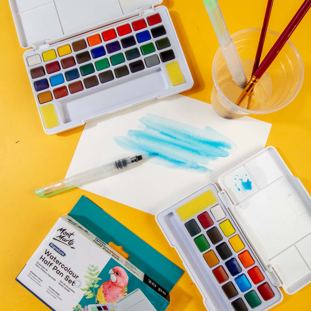 Mont Marte Watercolour Half Pan Set 20pc for Travel Sketching, Painting & Colour Mixing