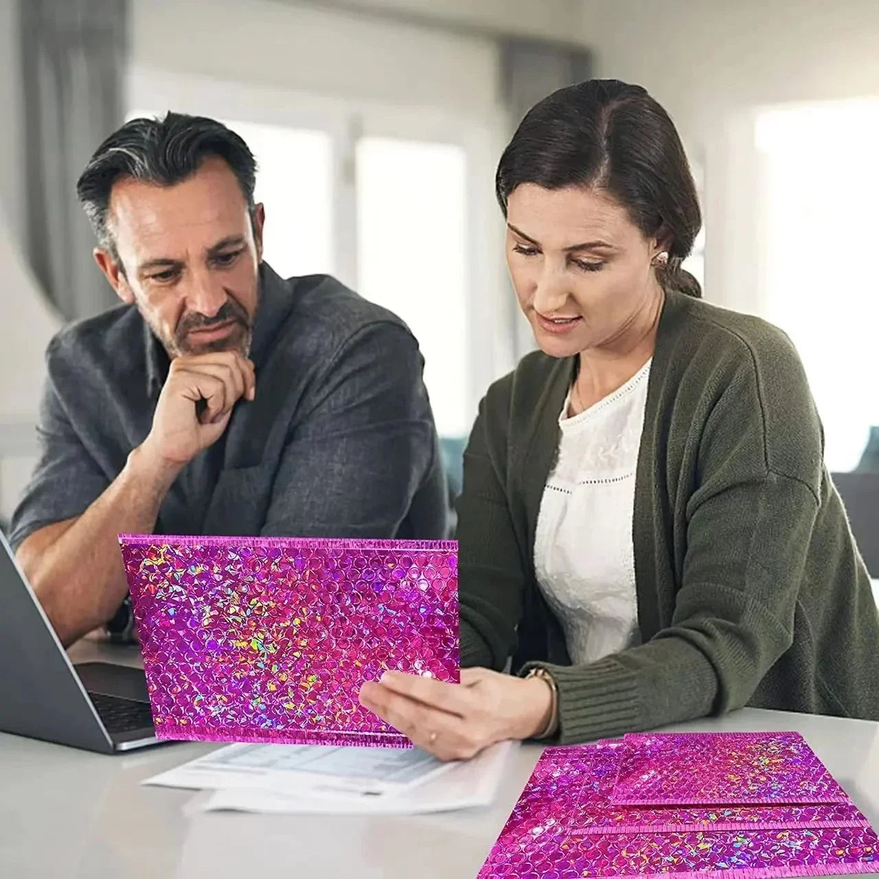 ELMAS 50Pcs Holographic Bubble Mailer Rose Red Shipping Bag - Al Masam Stationery LLC