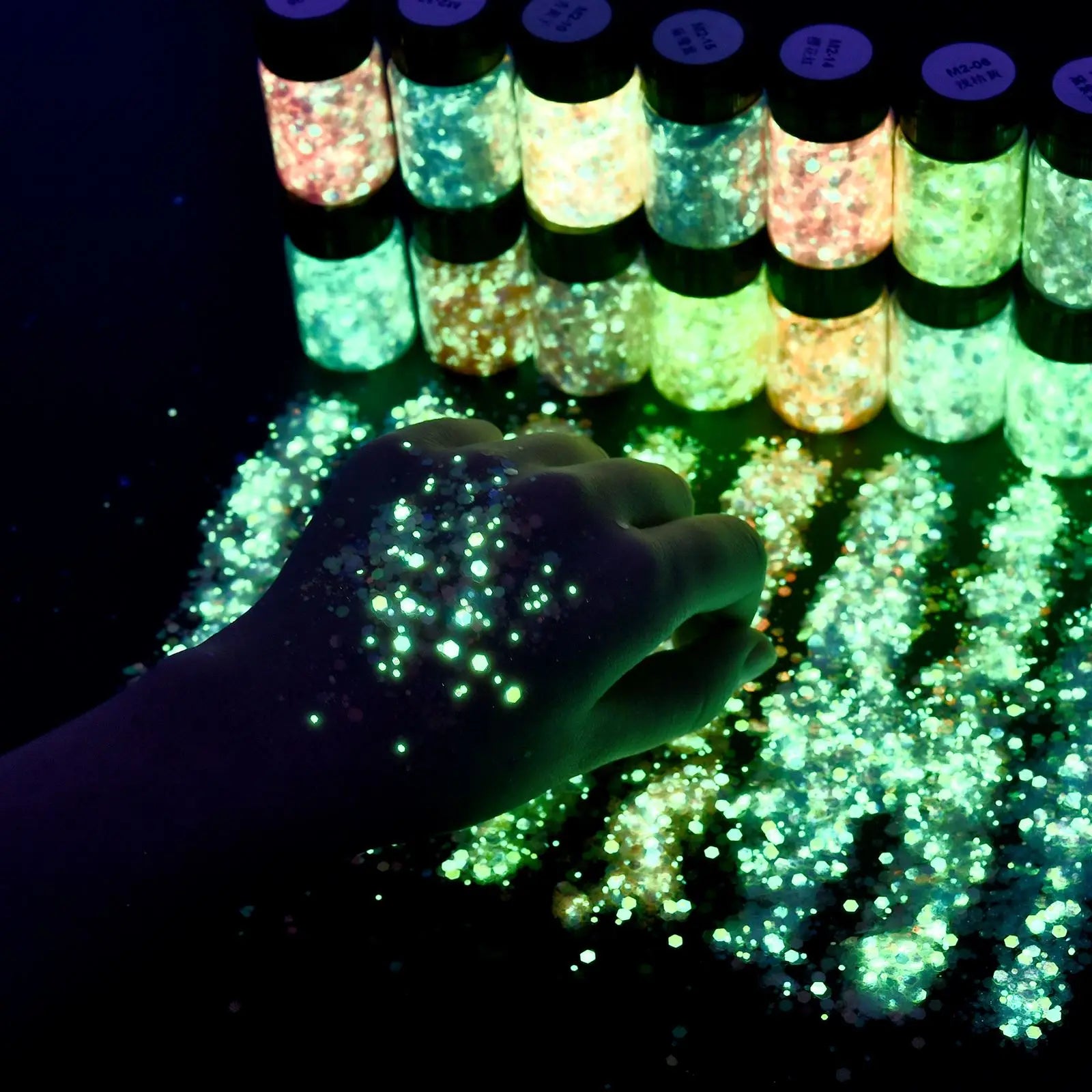 ELMAS Glow-in-the-Dark Glittering Hexagon Resin Pigment - Al Masam Stationery LLC