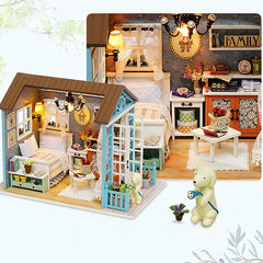 ELMAS Creative Miniature Dollhouse Kit with Furniture