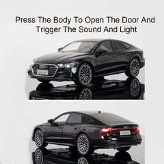 ELMAS 1/24 A7 Alloy Model Car Toys with Light Sound