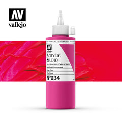 Vallejo Acrylic Studio Fluo 934-500ml. Fluorescent Red Pink