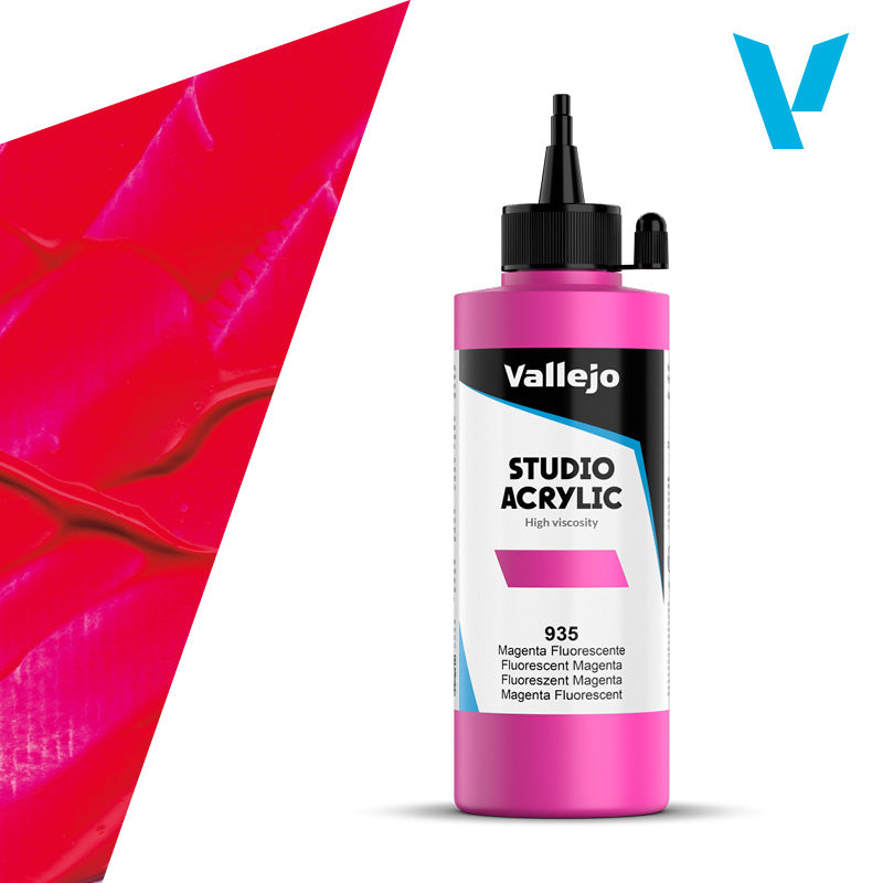 VALLEJO ACRYLIC STUDIO FLUORESCENT 935:200ML. FLUORESCENT MAGENTA - Al Masam Stationery LLC Main image