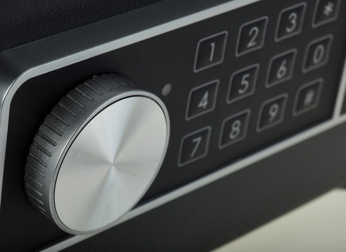 CHUBBSAFES AIR MODEL 10E SAFE COMPACT SIZE FOR HOME OR OFFICE ELECTRONIC LOCK