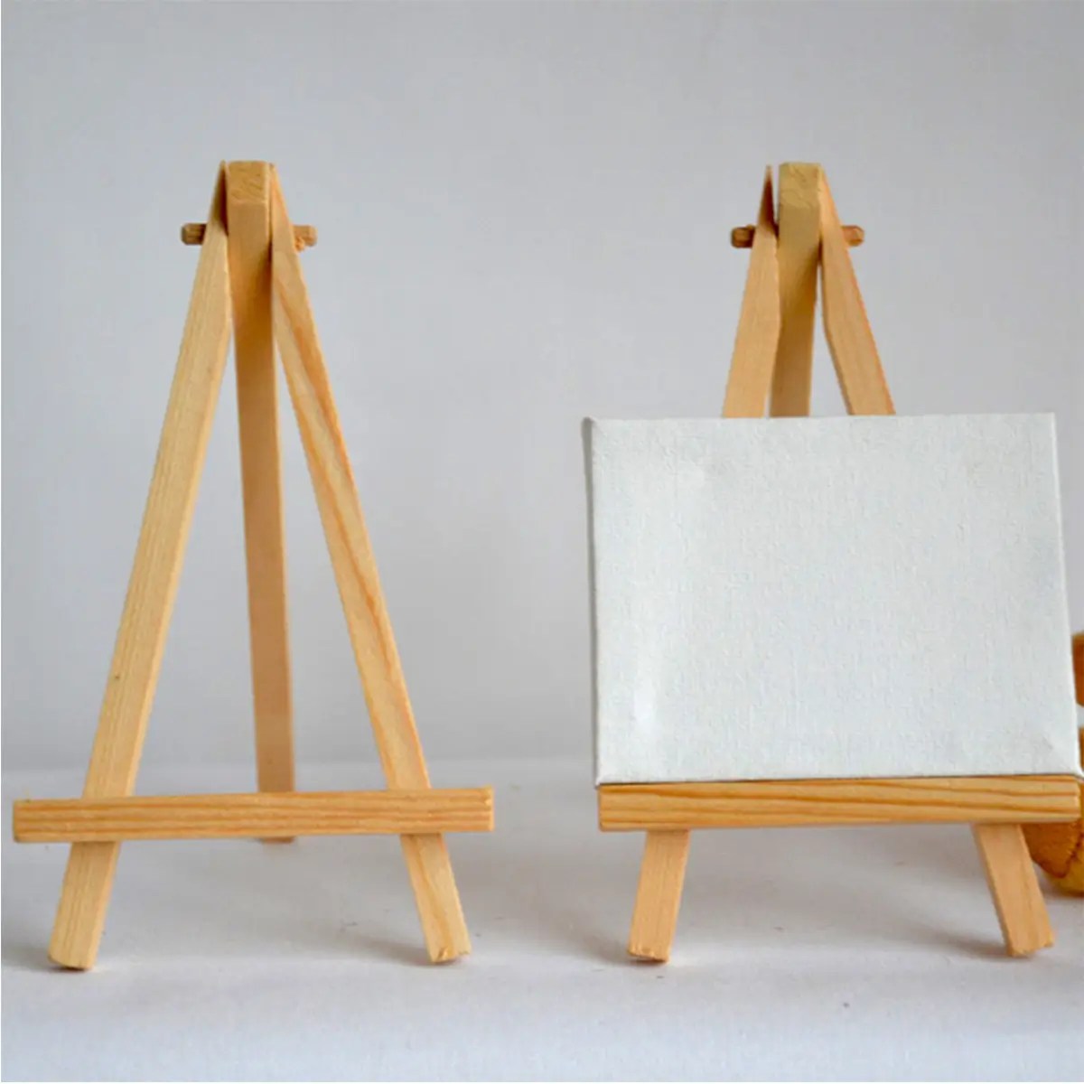 Canvas With Stand (12 x 16)cm - Al Masam Stationery LLC
