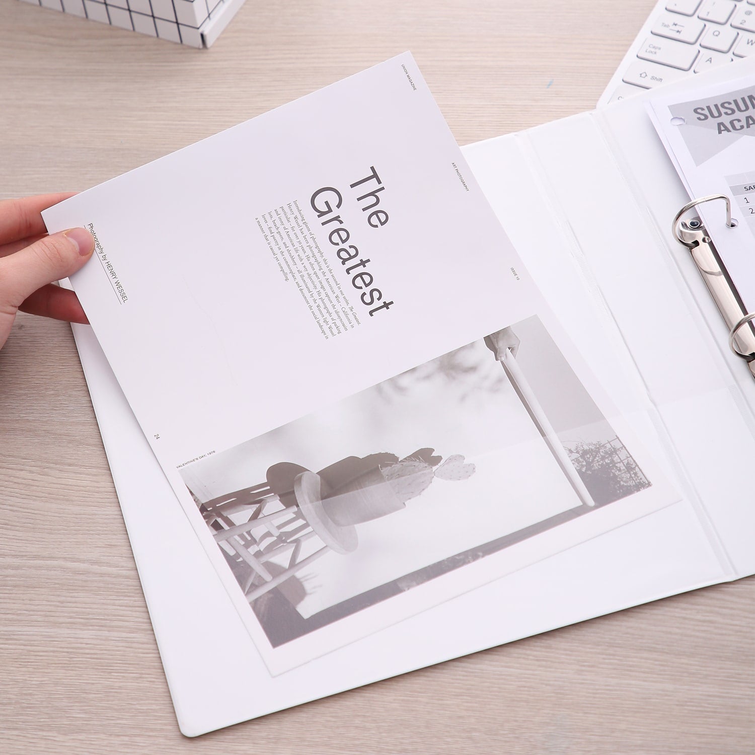Deli PP 1IN 2 D-Ring View Binder A4 - Al Masam Stationery LLC