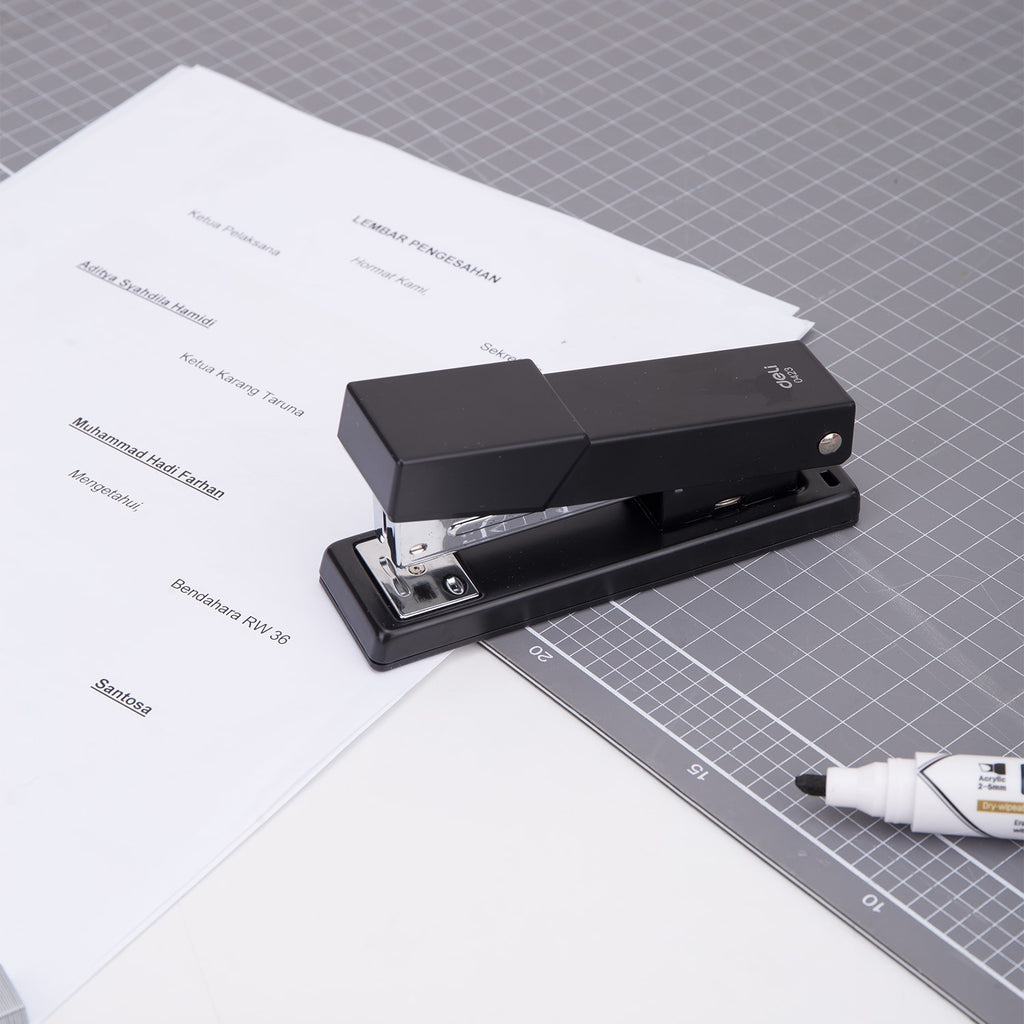 Deli Metal Stapler Half Strip 25sheets - Al Masam Stationery LLC