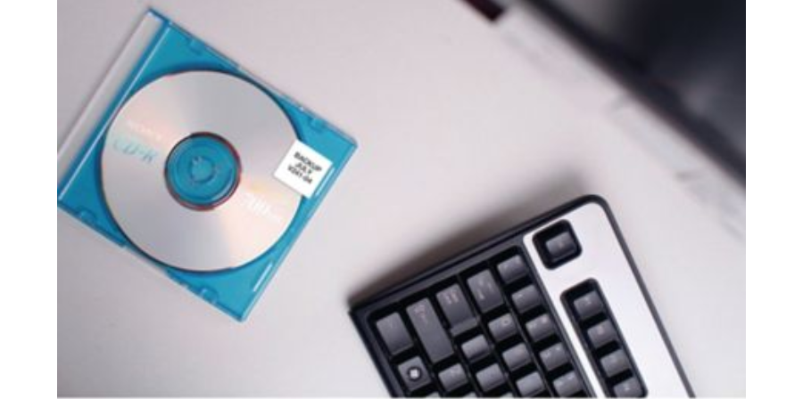 DYMO MULTI PUR 57X32MM 1000 - Al Masam Stationery LLC