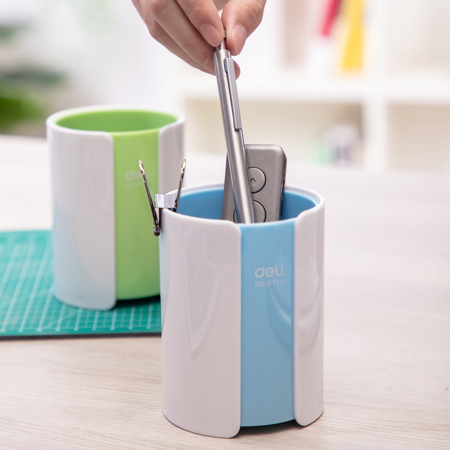 Deli PS Dual Color Pen Holder 82x106mm - Al Masam Stationery LLC