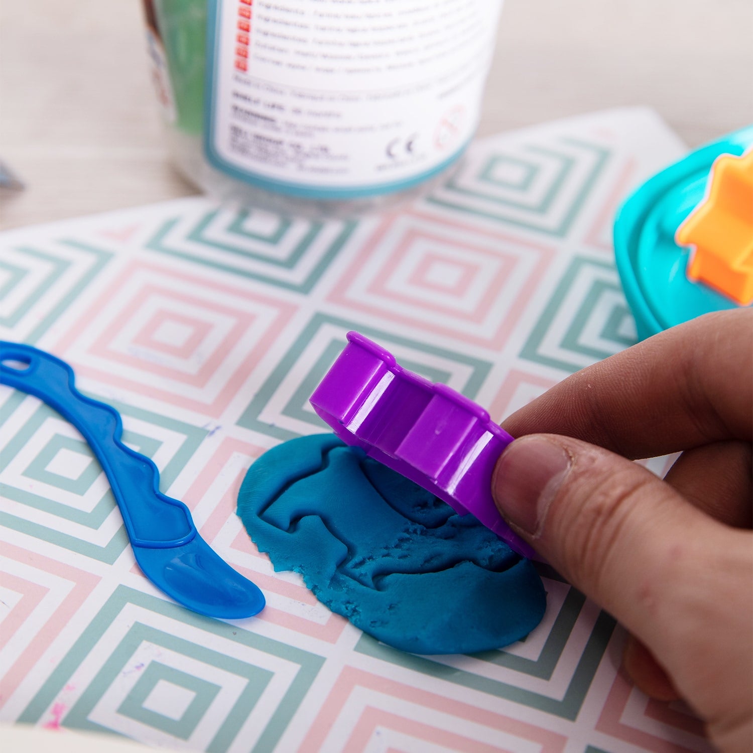 Deli Play Dough 12 colors, Net weight: 160g - Al Masam Stationery LLC