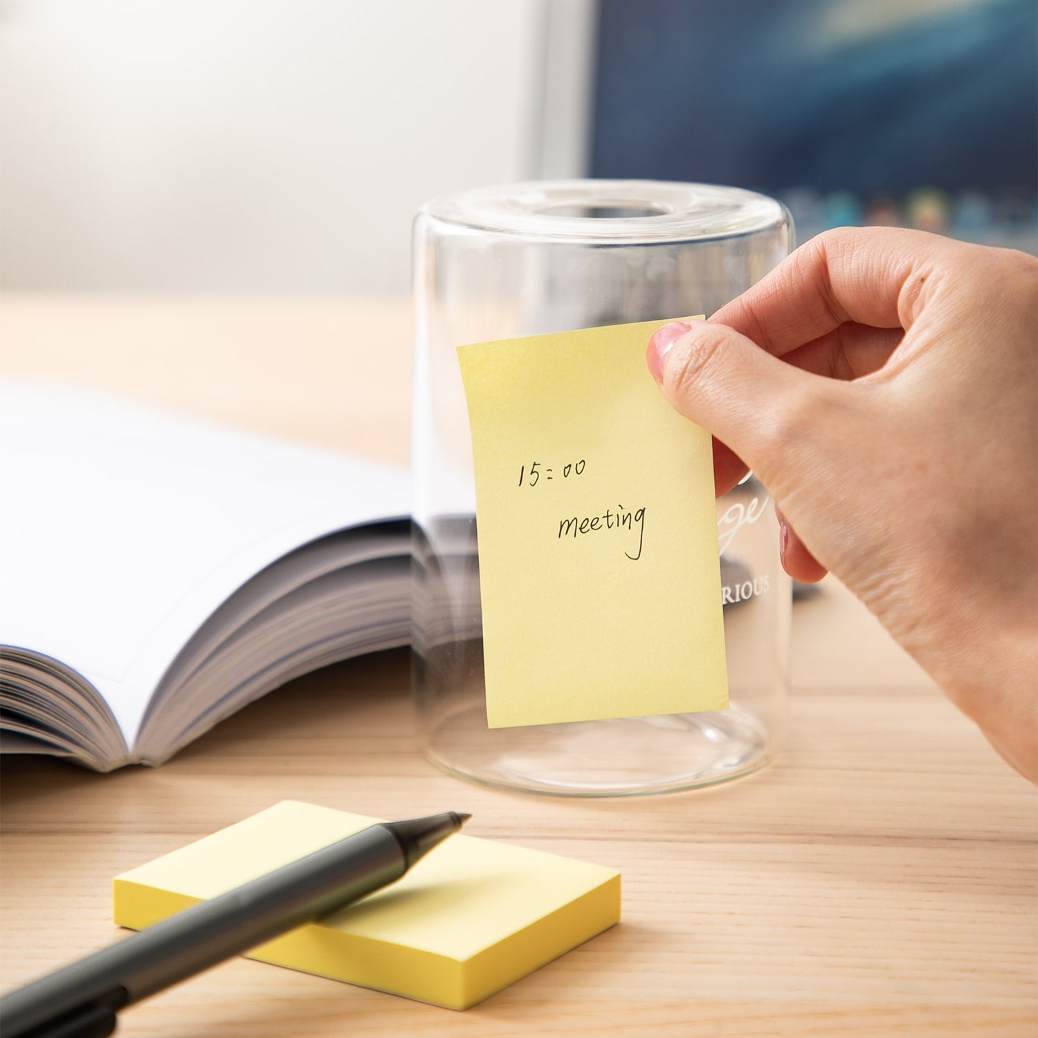 Deli Sticky Notes 76x51mm 3''x2'' Yellow - Al Masam Stationery LLC