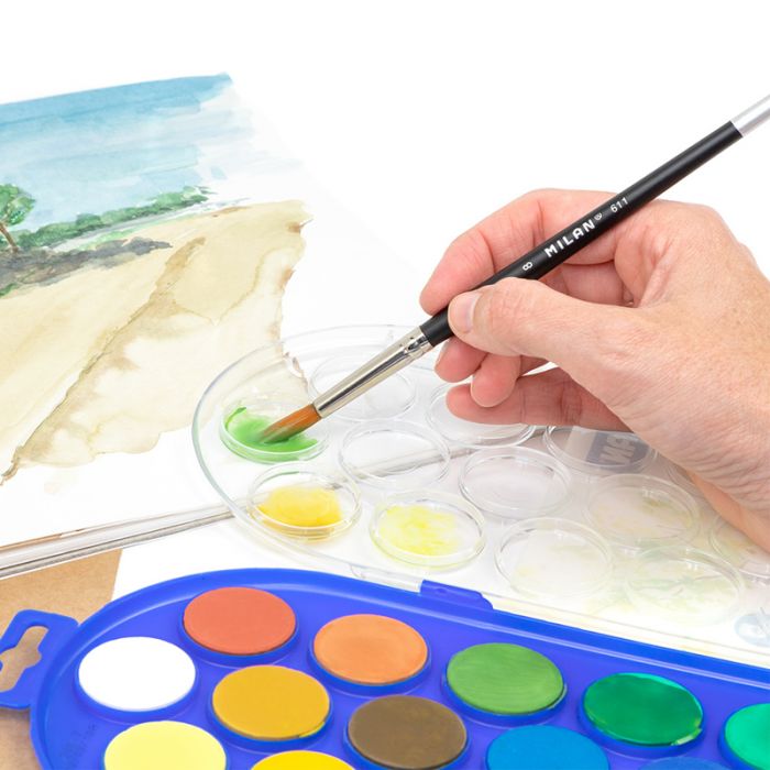 Watercolour tablets 30 mm with brush Secondary image