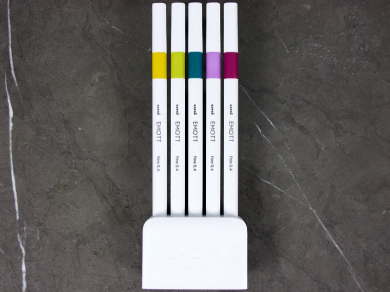 Uni EMOTT ever fine Retro Color - Al Masam Stationery LLC