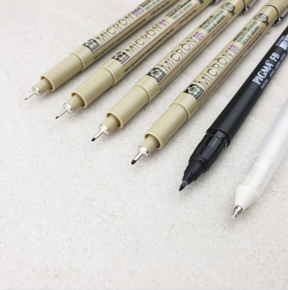 PIGMA AND GELLY ROLL WHITE MANGA PEN SET Secondary image